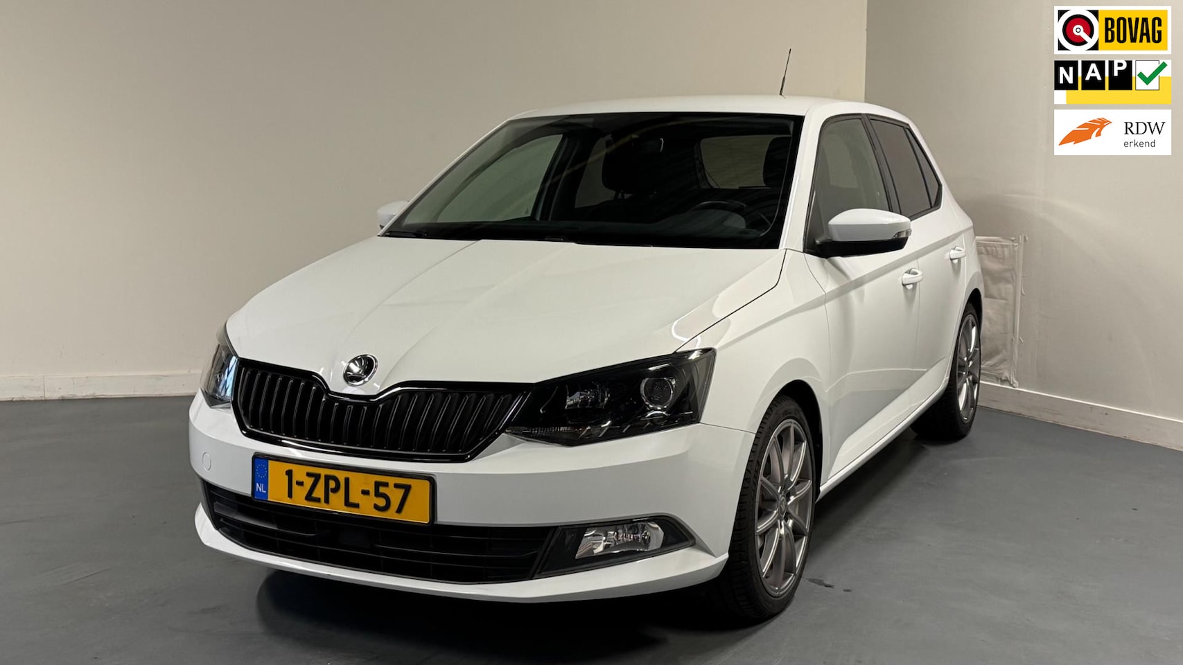 Skoda Fabia - 1.2 TSI First Edition Ambition | LUXE UITVOERING | NL-AUTO | - AutoWereld.nl