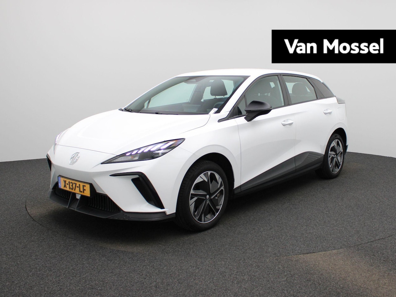 MG MG4 Electric - Standard 51 kWh - AutoWereld.nl