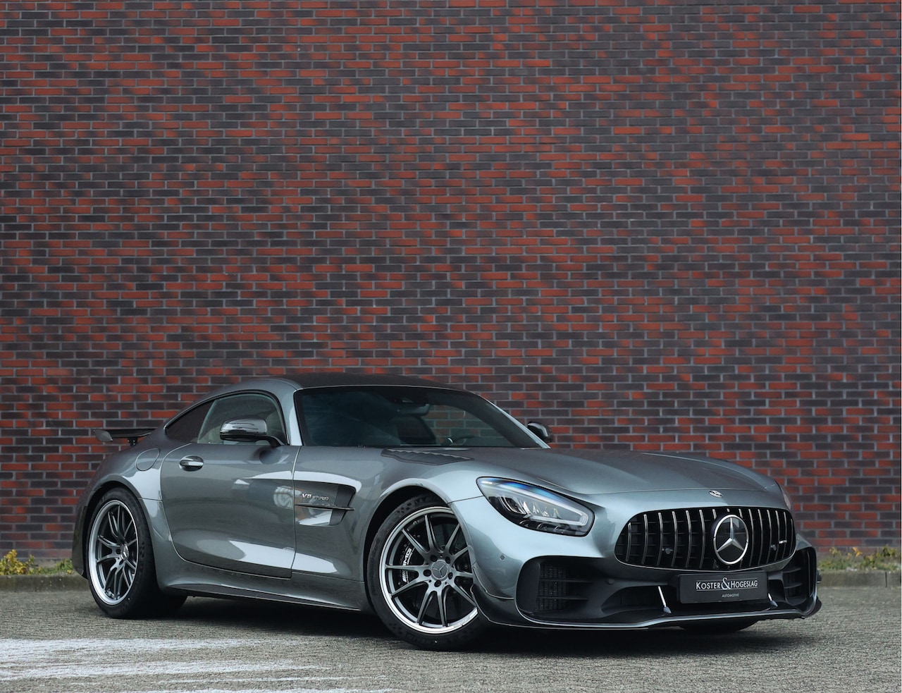 Mercedes-Benz AMG GT - 4.0 R Pro | Selenit - Camera - AutoWereld.nl