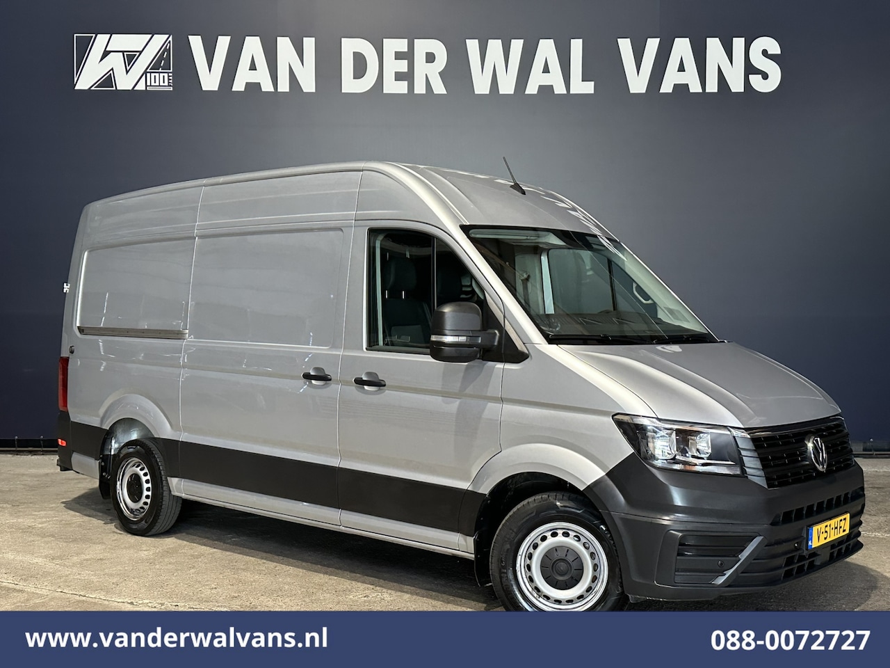 Volkswagen Crafter - 2.0 TDI 141pk L3H3 L2H2 Euro6 Airco | Camera | Apple Carplay | Cruisecontrol Android Auto, - AutoWereld.nl