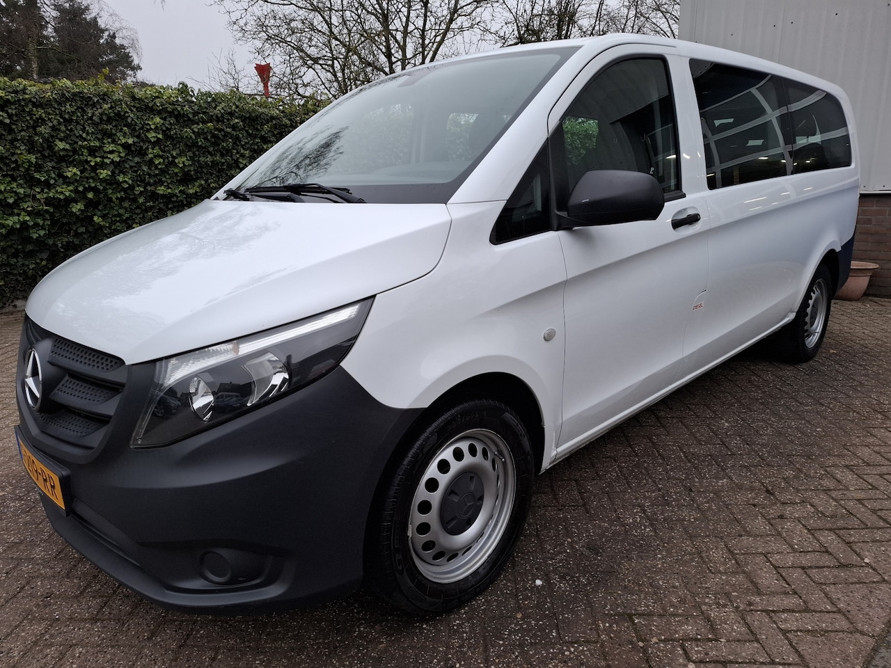 Mercedes-Benz Vito - 114BLUETEC 27225.- INCL BTW 9-PERSOONS AUTOMAAT 135PK - AutoWereld.nl