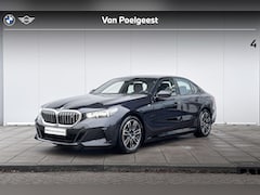 BMW i5 - Sedan eDrive40 M Sport 19 Inch / Comfort Acces / Achterklep Automatisch / Stoelverwarming