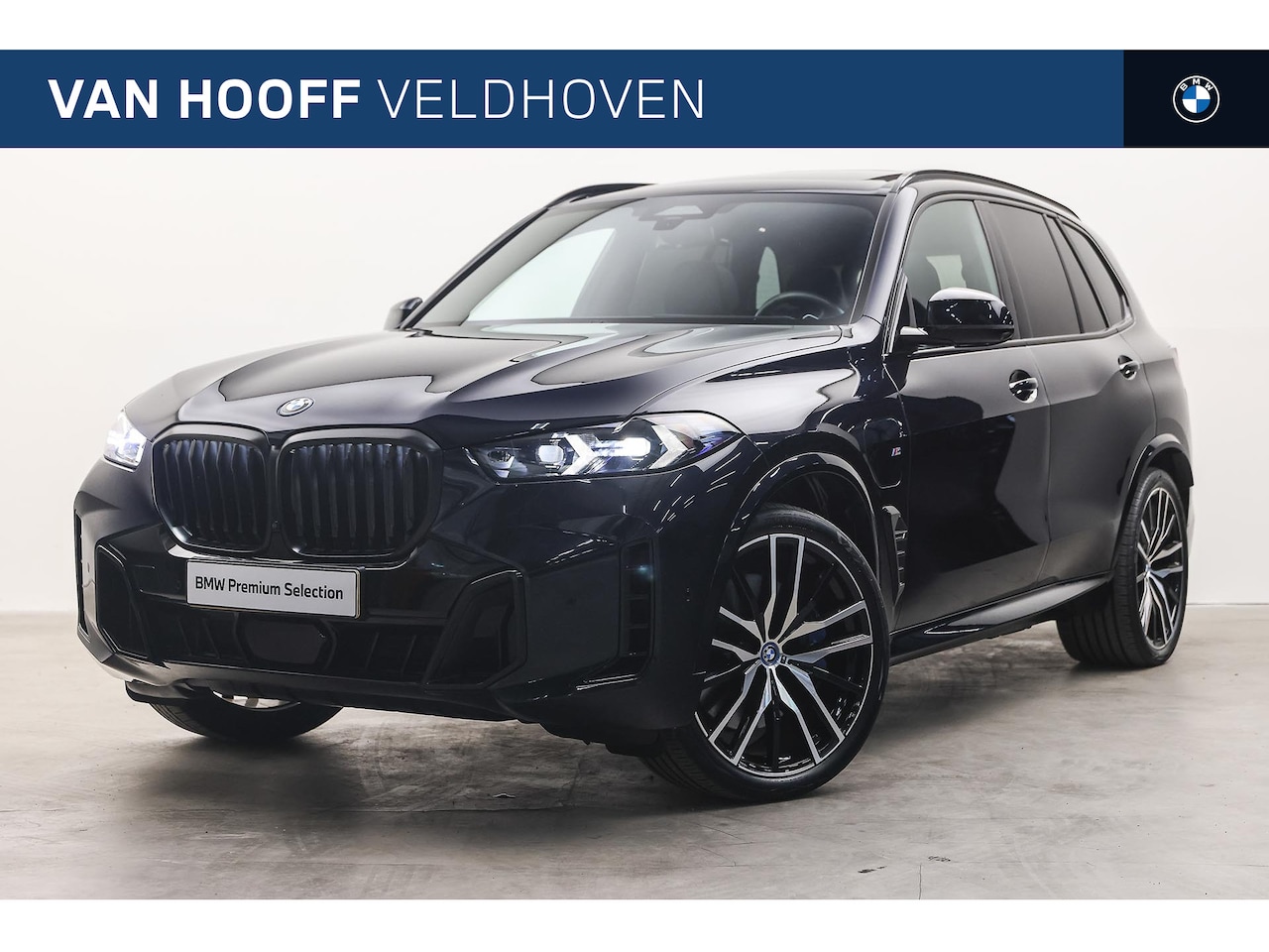BMW X5 - xDrive50e High Executive M Sport Automaat / Panoramadak / Soft-Close / Adaptief onderstel - AutoWereld.nl