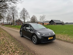 Volkswagen ID.3 - PRO | IQ light | stoelverwarming | Achteruitrijcamera | Adaptiev