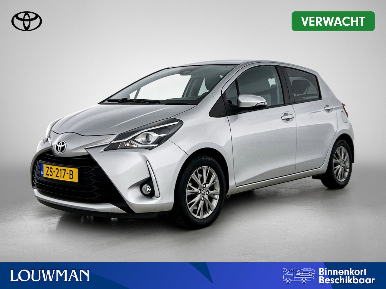 Toyota Yaris - 1.5 VVT-i Dynamic | 1e Eigenaar | NIEUW GELEVERD & ONDERHOUDEN | Trekhaak | Camera | - AutoWereld.nl