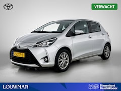 Toyota Yaris - 1.5 VVT-i Dynamic | 1e Eigenaar | NIEUW GELEVERD & ONDERHOUDEN | Trekhaak | Camera |