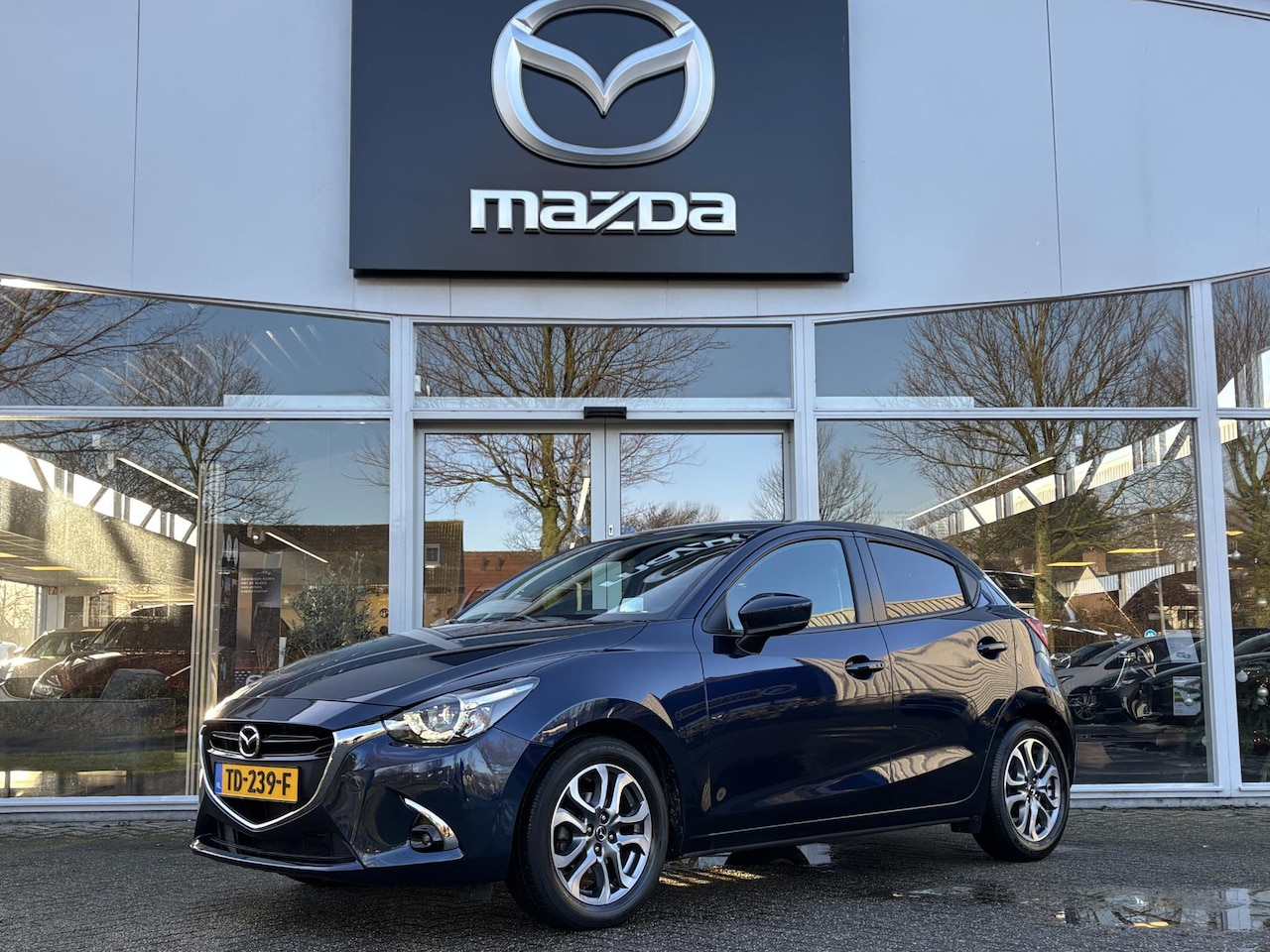 Mazda 2 - 1.5 Skyactiv-G GT-Luxury NL-Auto, Dealer Ondh. Automaat, Navigatie, Apple Carplay / Androi - AutoWereld.nl