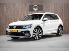 Volkswagen Tiguan - 2.0 TSI 4Motion R-Line DSG PDC PANO
