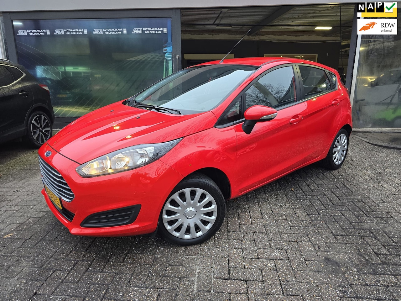 Ford Fiesta - 1.0 Style | 2E EIGENAAR | 12 MND GARANTIE | AIRCO | NAVI | NW APK | - AutoWereld.nl