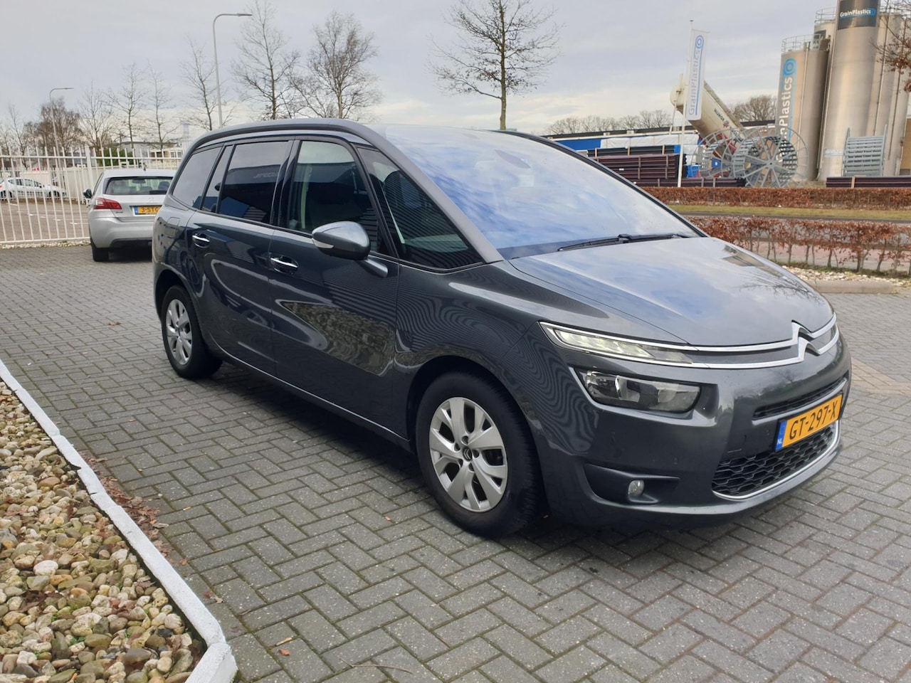 Citroën Grand C4 Picasso - 1.6 VTi Intensive 1.6 VTi Intensive - AutoWereld.nl