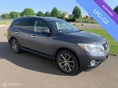 Nissan Pathfinder - 3.5 V6 4WD LPG / G3 7 ZITPLAATSEN