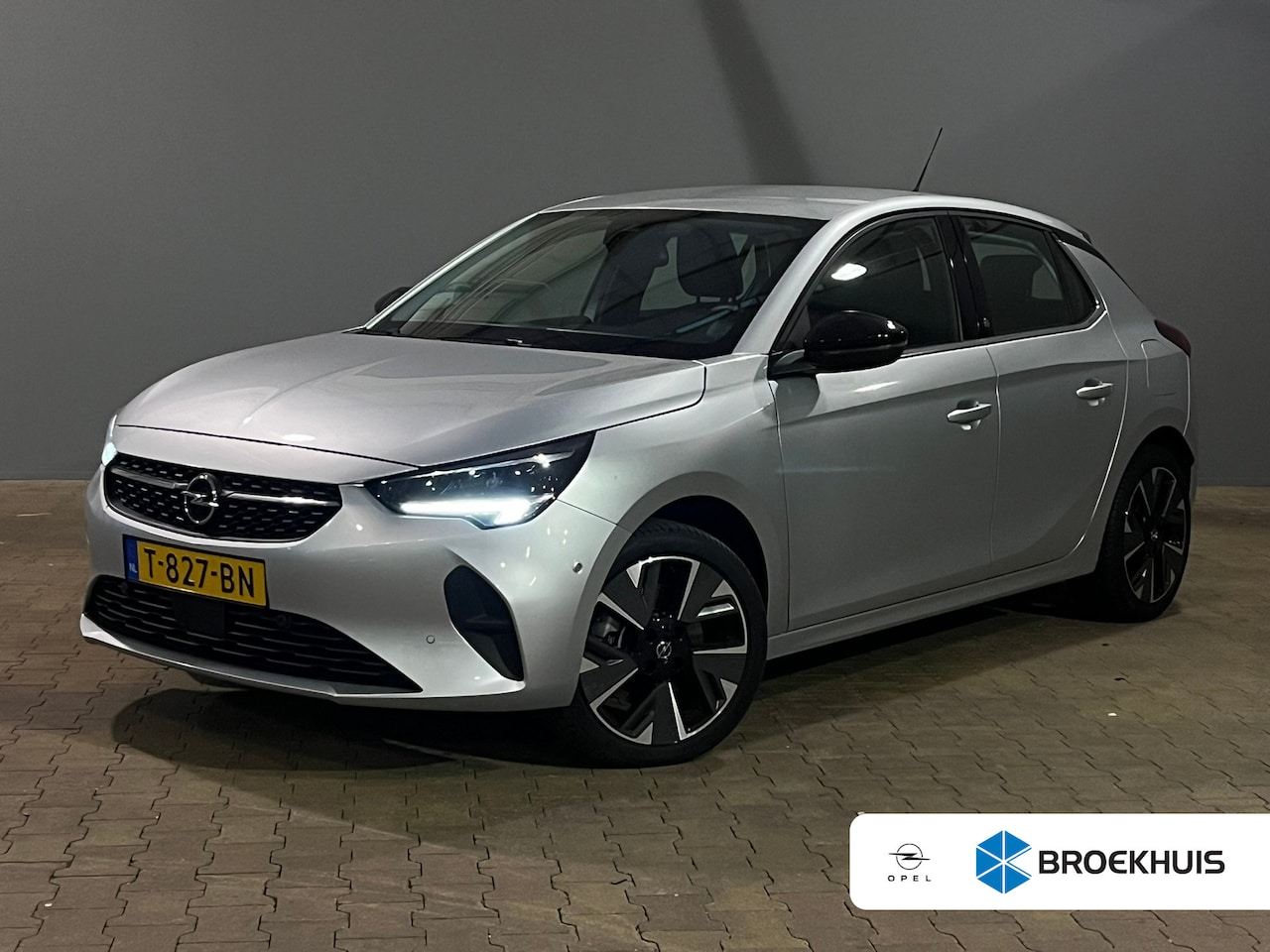 Opel Corsa-e - Level 3 50 kWh 3-fase | Achteruitrijcamera | Apple Carplay/Android Auto|telefoonintegratie - AutoWereld.nl