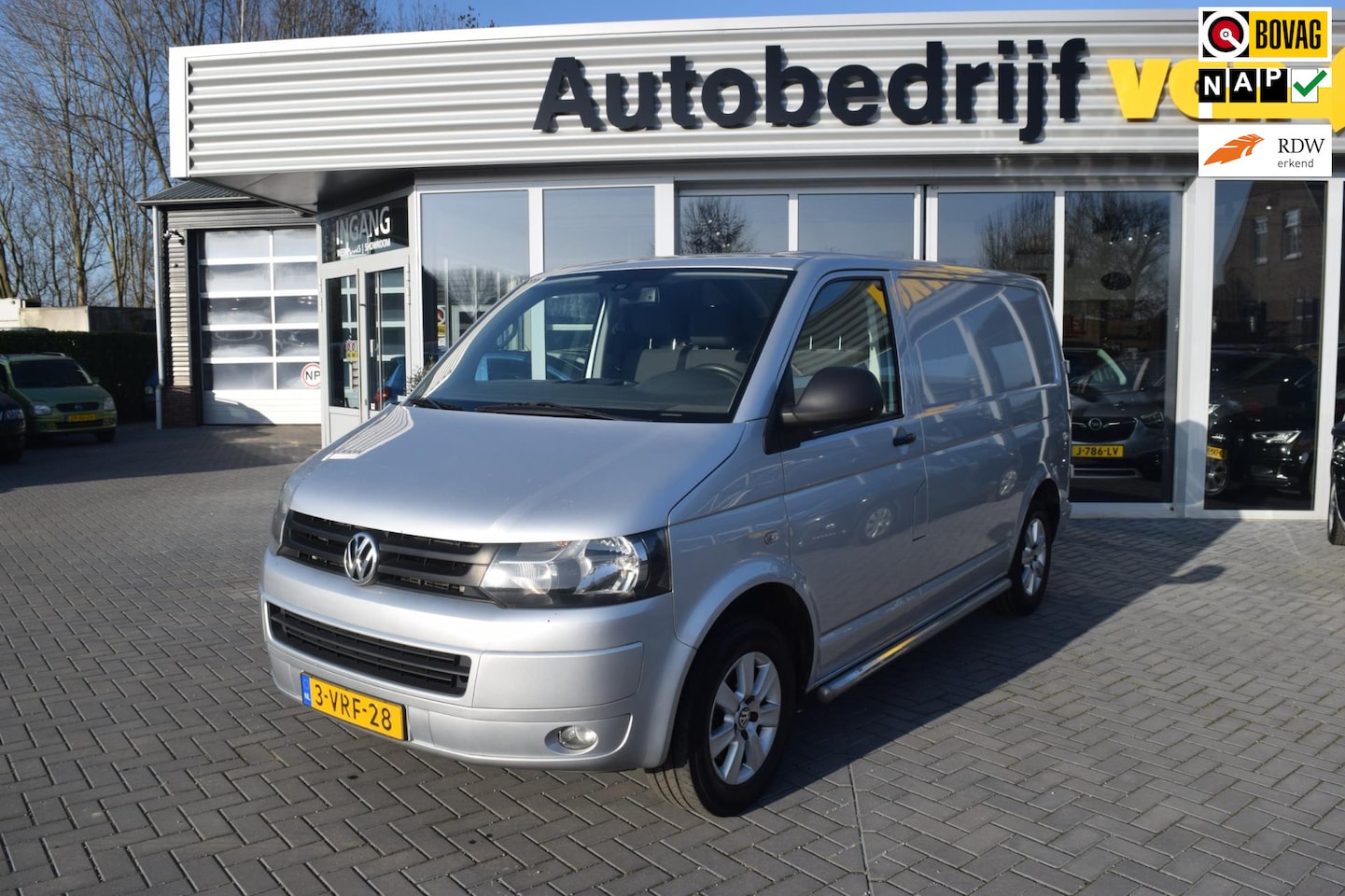 Volkswagen Transporter - 2.0 TDI L1H1 Comfortline 2.0 TDI L1H1 Comfortline - AutoWereld.nl