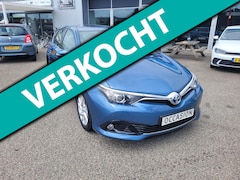 Toyota Auris - 1.8 Hybrid Executive AUTOMAAT