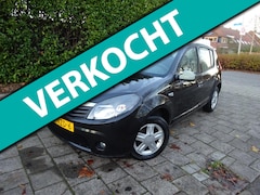 Dacia Sandero - 1.2 Blackline MET APK AIRCO WERKT
