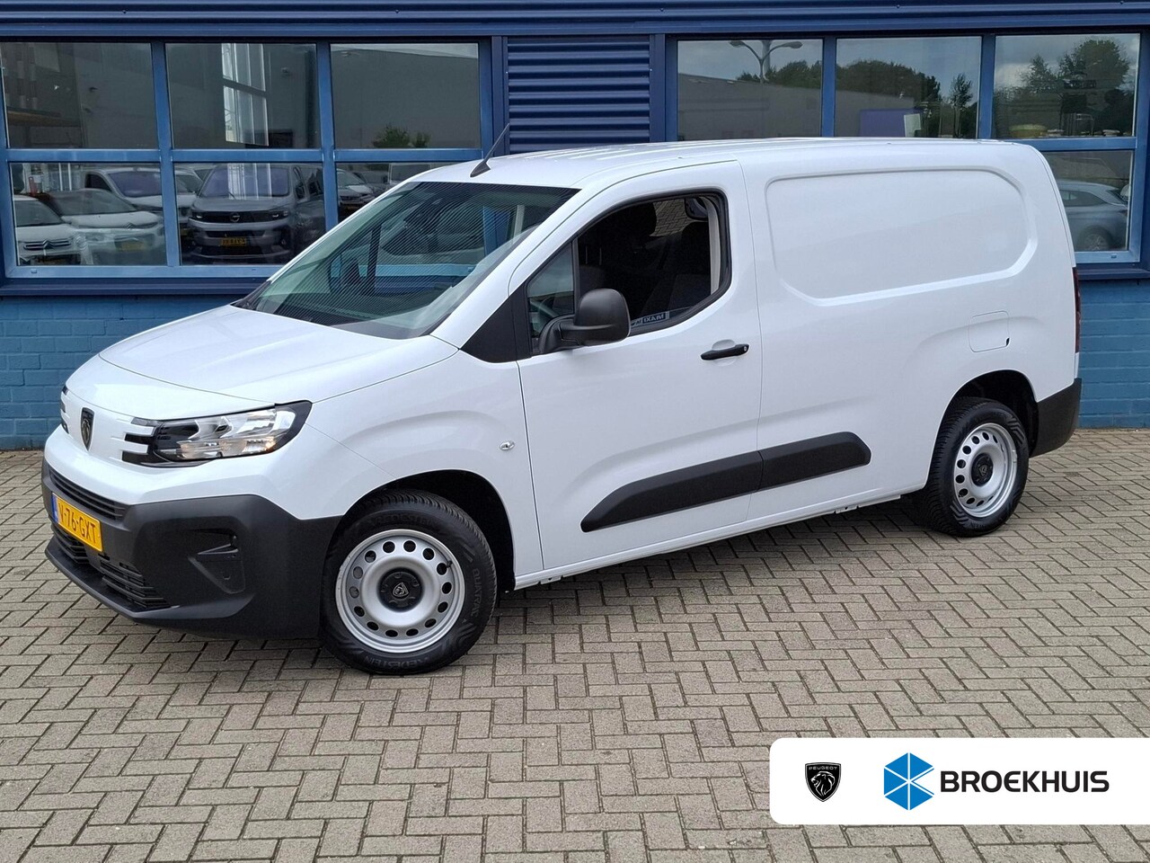 Peugeot Partner - L2 1.5 BlueHDi 100 PK 6,9% RENTE FINANCIAL LEASE! | CAMERA | DRAADLOOS CARPLAY - AutoWereld.nl