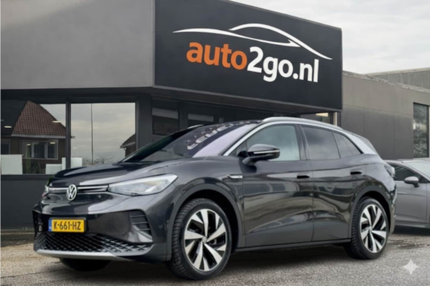 Volkswagen ID.4 - FIRST 77 KWH 204PK. LEDER NAVI CAMERA APPLE-CARPLAY LED LMV PDC - AutoWereld.nl