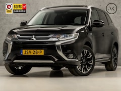 Mitsubishi Outlander - 2.0 PHEV instyle+ Automaat (SCHUIFDAK, NAVIGATIE, LEDER, STUUR/STOELVERWARMING, 360 CAMERA