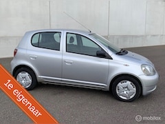Toyota Yaris - 1.3 16V VVT-i 5-DEURS AIRCO DEALER ONDERHOUDEN
