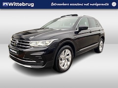 Volkswagen Tiguan - 1.4 TSI eHybrid Elegance / Panoramadak / Navi / Camera / 18" LMV / IQ LED