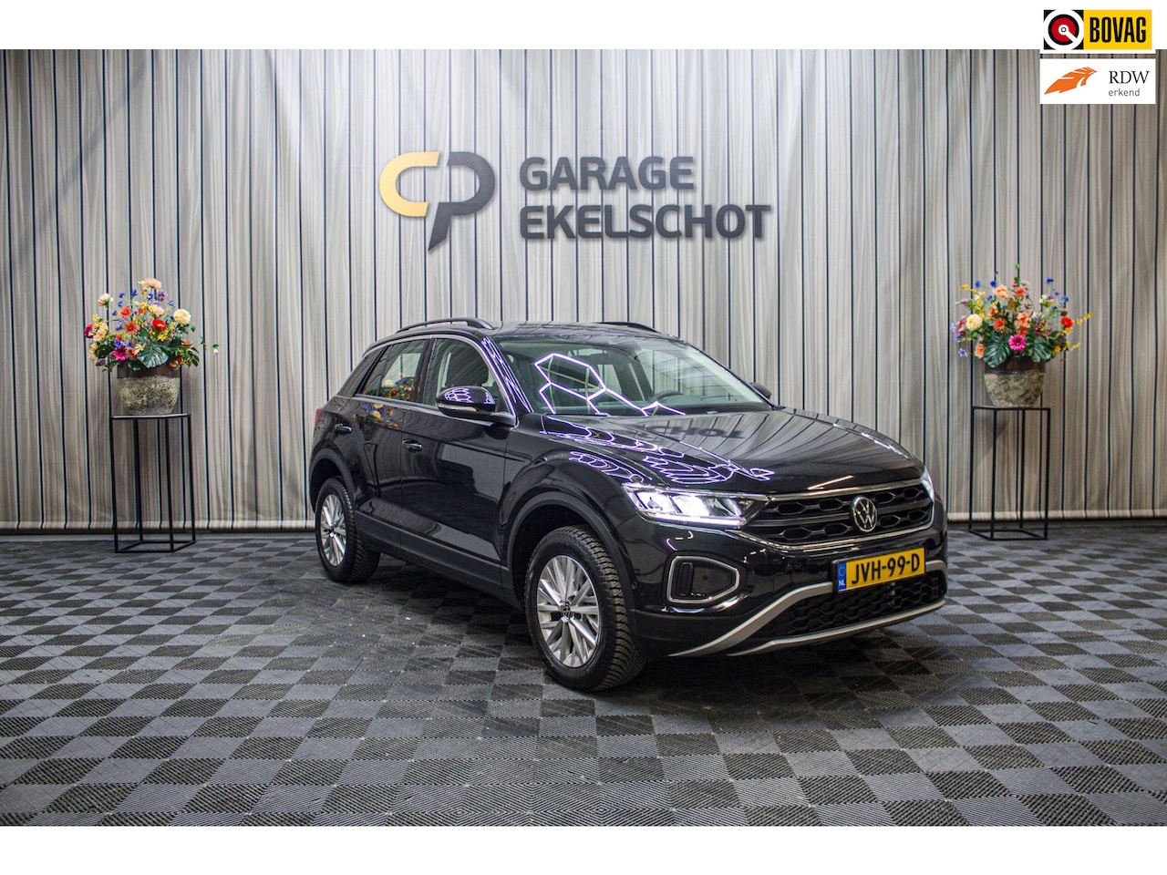 Volkswagen T-Roc - 1.5 TSI Life Edition|Carplay|Stoelver|Trekhaak|Navi - AutoWereld.nl