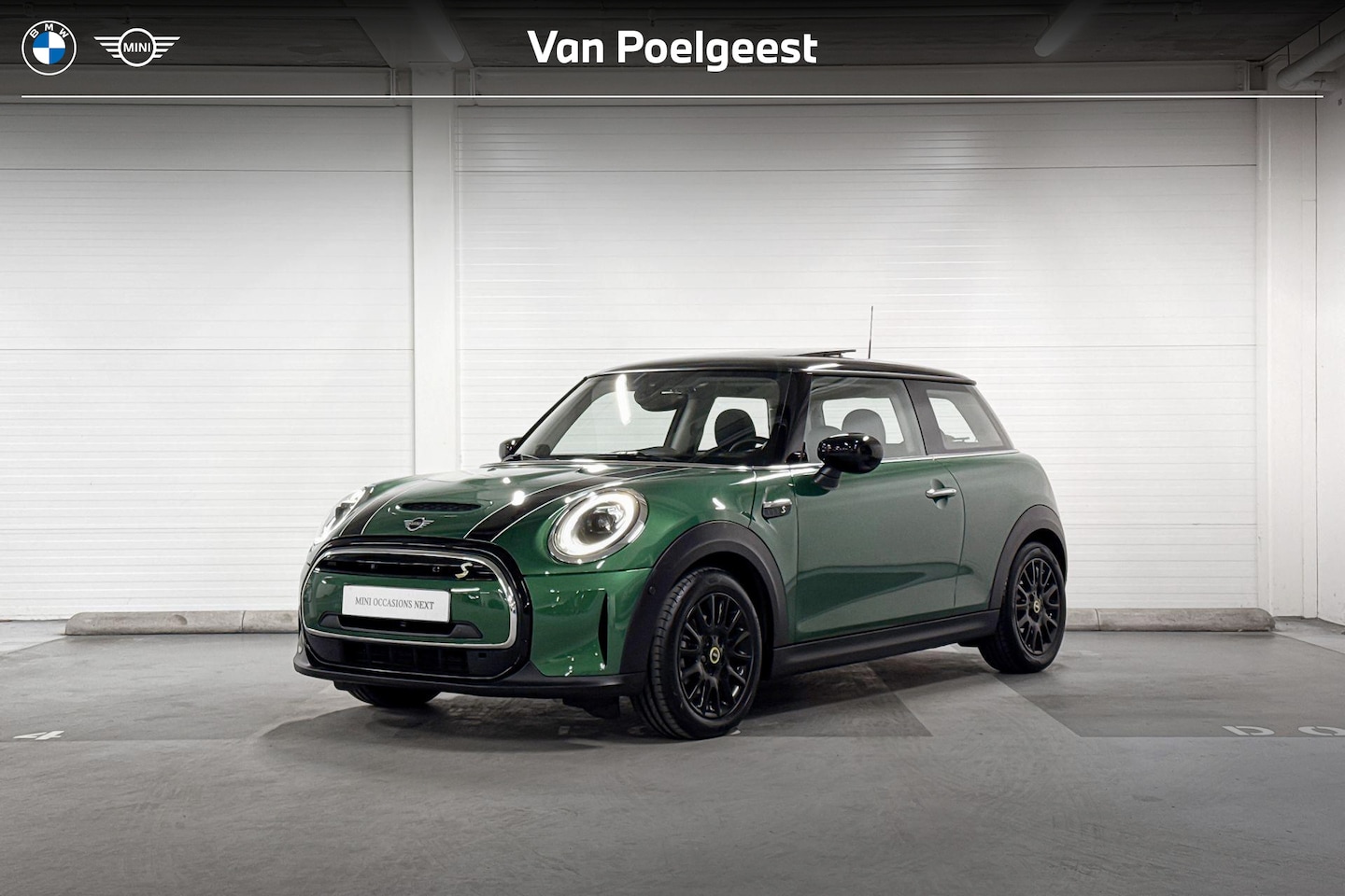 MINI Mini-Electric - 3-deurs Camden Plus Edition | Achteruitrijcamera | Stuurwielverwarming | Harman Kardon - AutoWereld.nl
