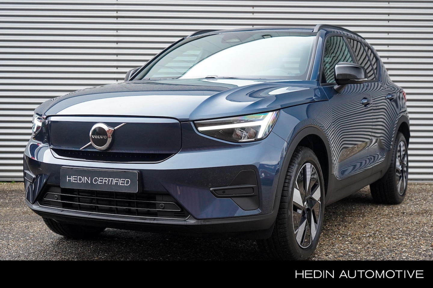 Volvo EX40 - Single Motor Business Edition 70 kWh 238pk | Stoel- + stuurverwarming | Elektrische achter - AutoWereld.nl