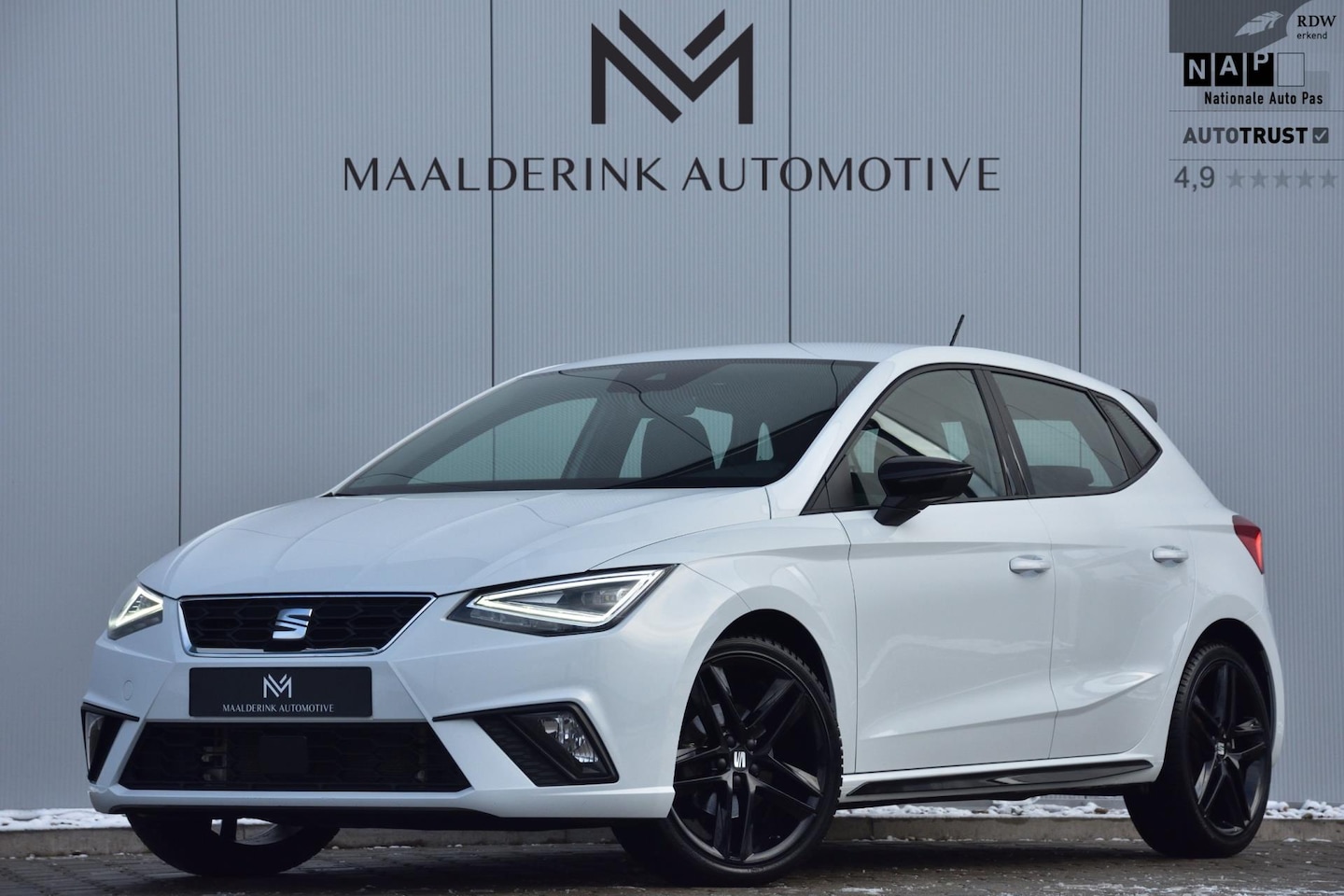 SEAT Ibiza - 1.5 TSI 150pk DSG FR Black Edition, Uniek, Digitale Cockpit, App-Connect, Navi - AutoWereld.nl