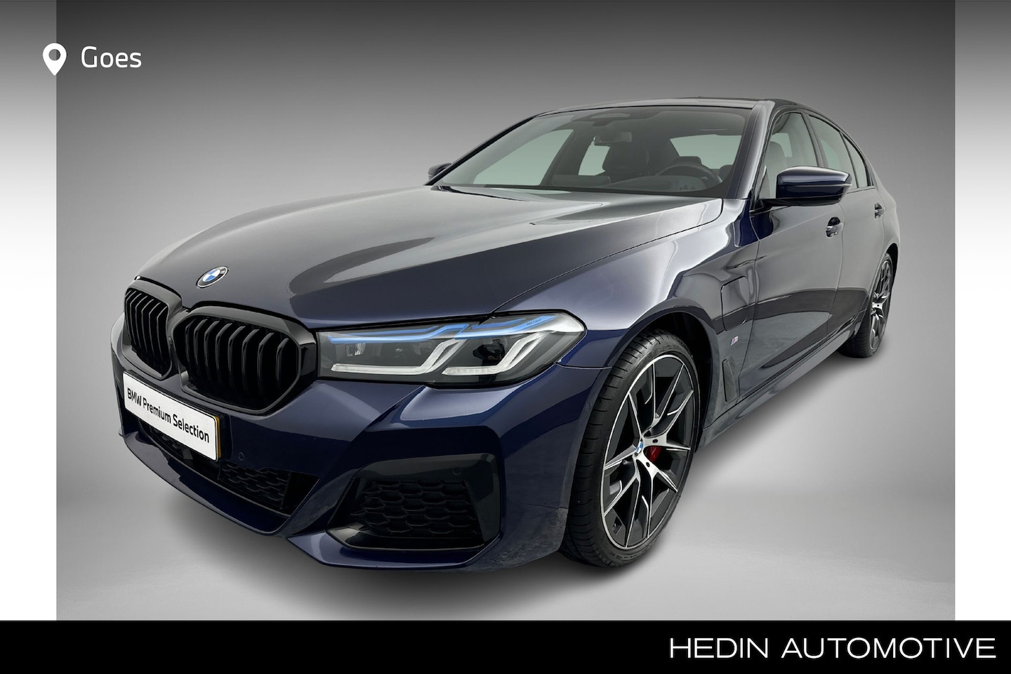 BMW 5-serie - 545e xDrive High Executive Edition | Stuurwielrand verwarmd | Elektrisch te openen en te s - AutoWereld.nl