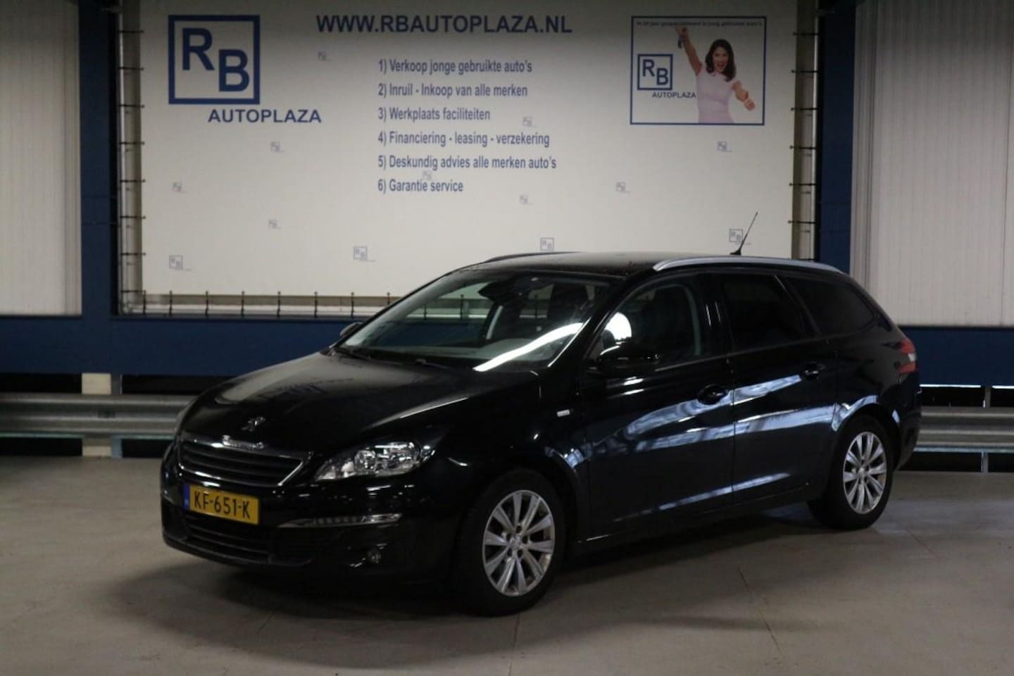 Peugeot 308 SW - 1.2 PureTech Style / DEALER ONDERHOUDEN ! ! ! - AutoWereld.nl