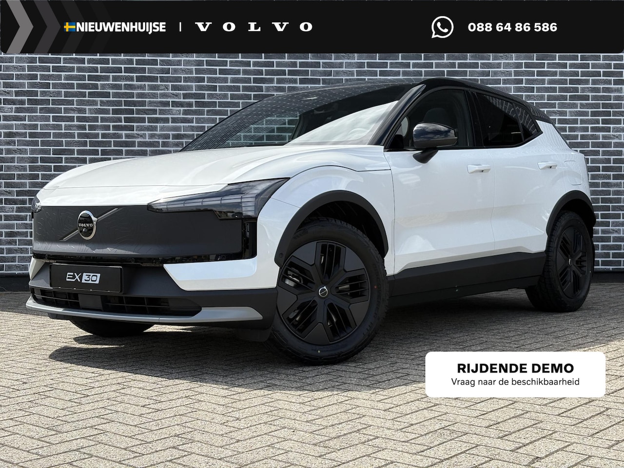 Volvo EX30 Cross Country - Twin Motor Performance Ultra 69 kWh | Google | Long Range | 4x4 | Adaptieve Cruise | Stoel - AutoWereld.nl