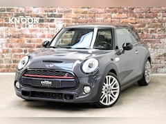 MINI Cooper S - Hatchback Chili Automaat 3 deurs / Climate Control / Sportstoelen / 18 Inch / Extra Getint