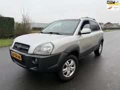 Hyundai Tucson - 2.0i Dynamic Sense NAP/APK 2-2027