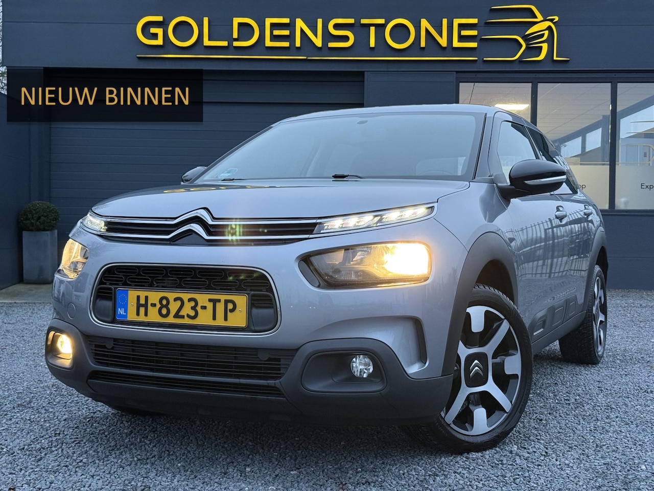 Citroën C4 Cactus - 1.2 PureTech Feel Navi,Camera,Automaat,Dealer onderhouden,Pdc,Lm velgen,Recent beurt gehad - AutoWereld.nl