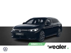 Volkswagen Passat Variant - R-Line Edition 1.5 eHybrid 150 kW / 204 PK DSG | Trekhaak wegklapbare kogel | Stoelverwarm