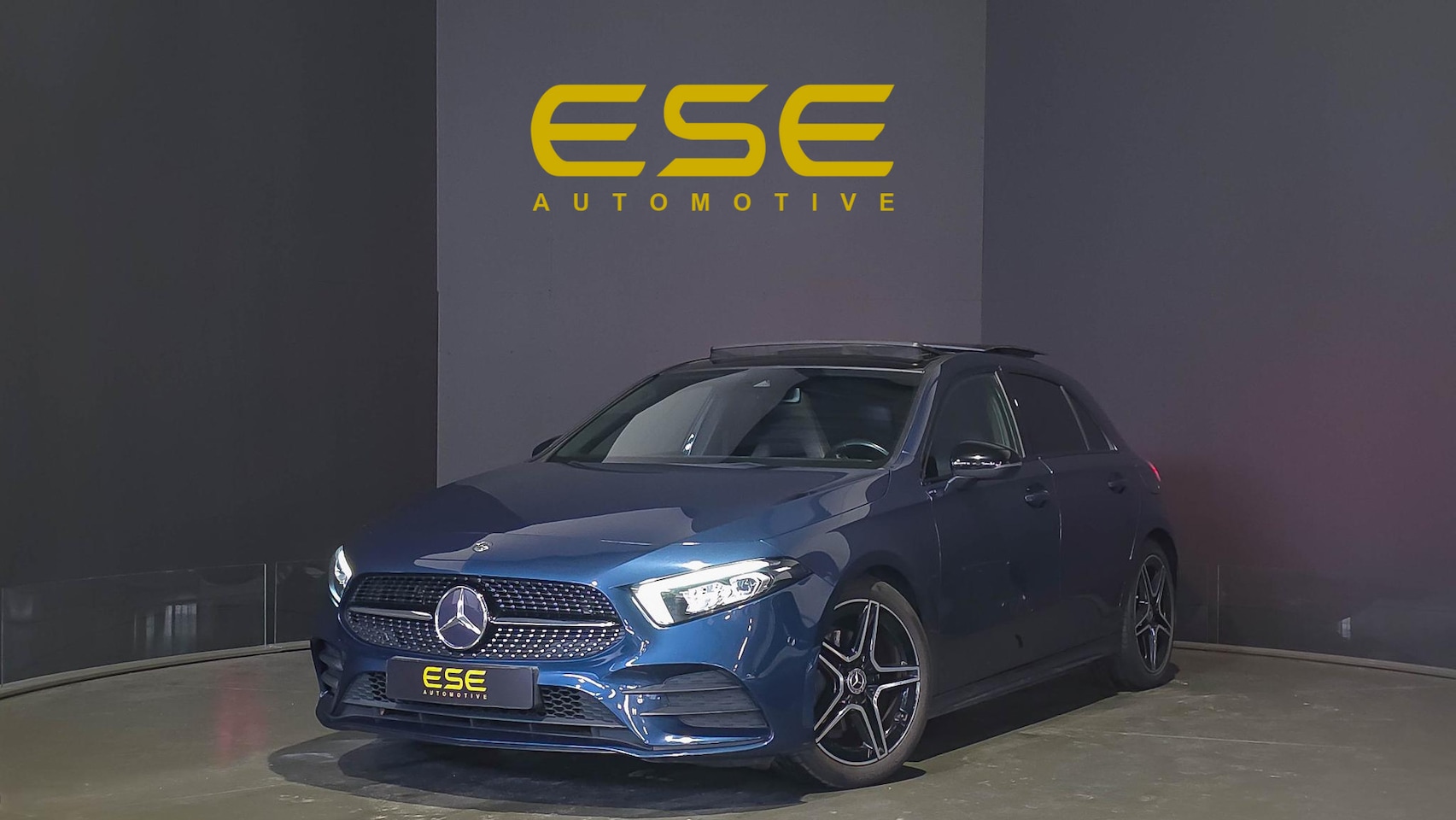 Mercedes-Benz A-klasse - 180 AMG Line | Panorama | Camera | Carplay - AutoWereld.nl
