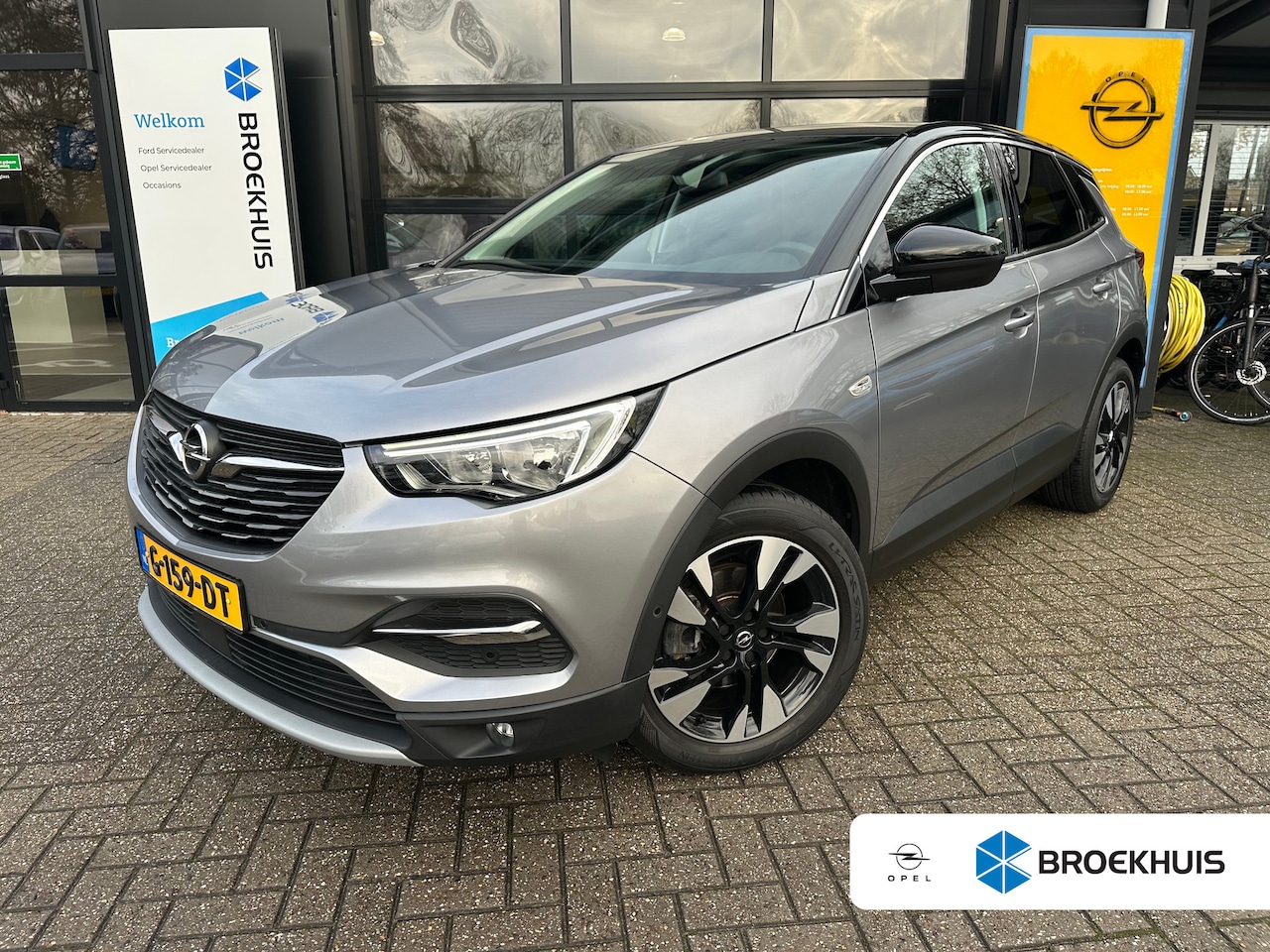 Opel Grandland X - 1.2 130PK Turbo Ultimate Automaat | TREKHAAK| LEDER| STOELVERWARMING/VENTILATIE| STUURVERW - AutoWereld.nl