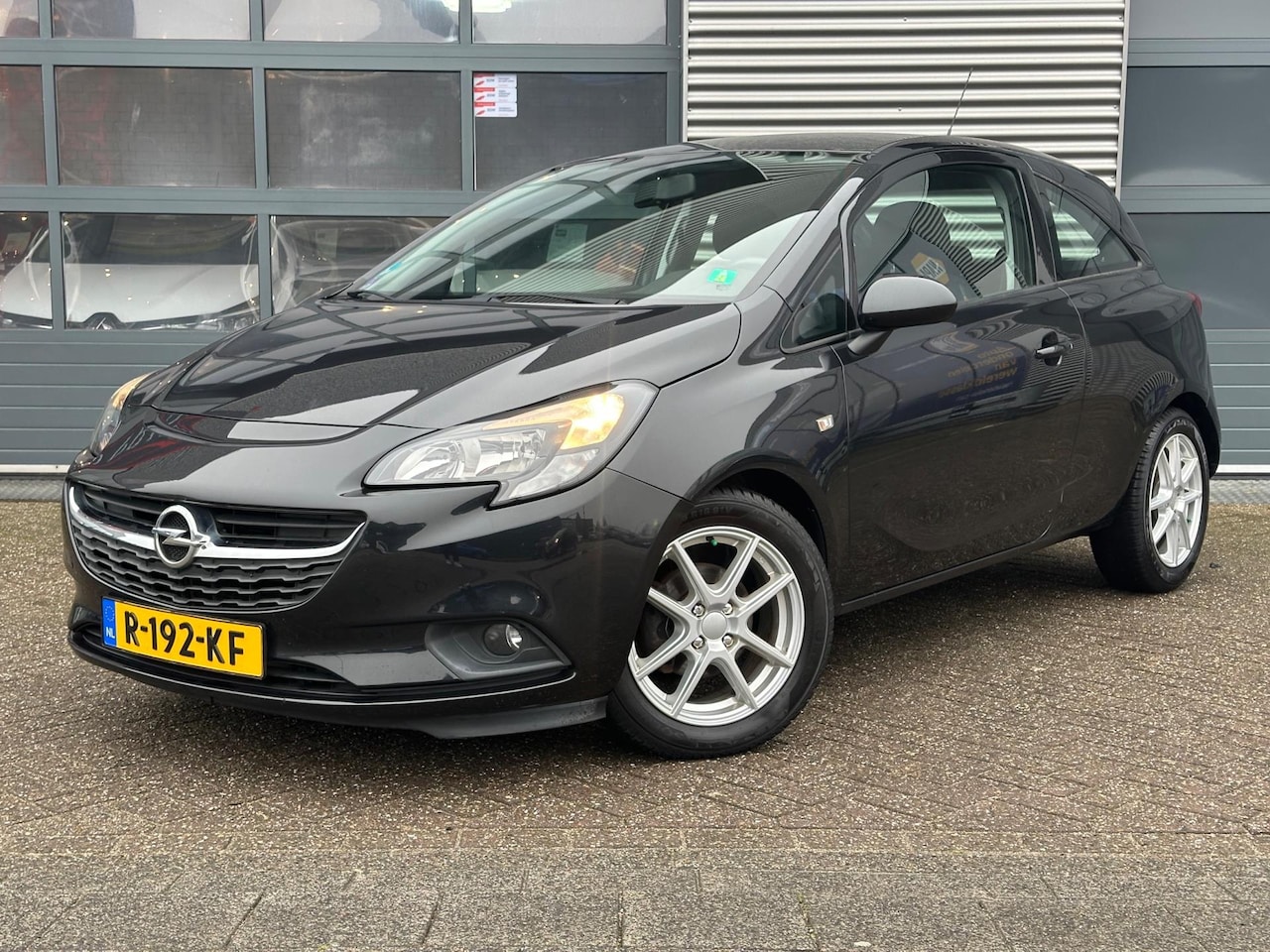 Opel Corsa - 1.2 EcoFlex Selection | CRUISECR | Airco | Stoel\Stuurverwarming - AutoWereld.nl