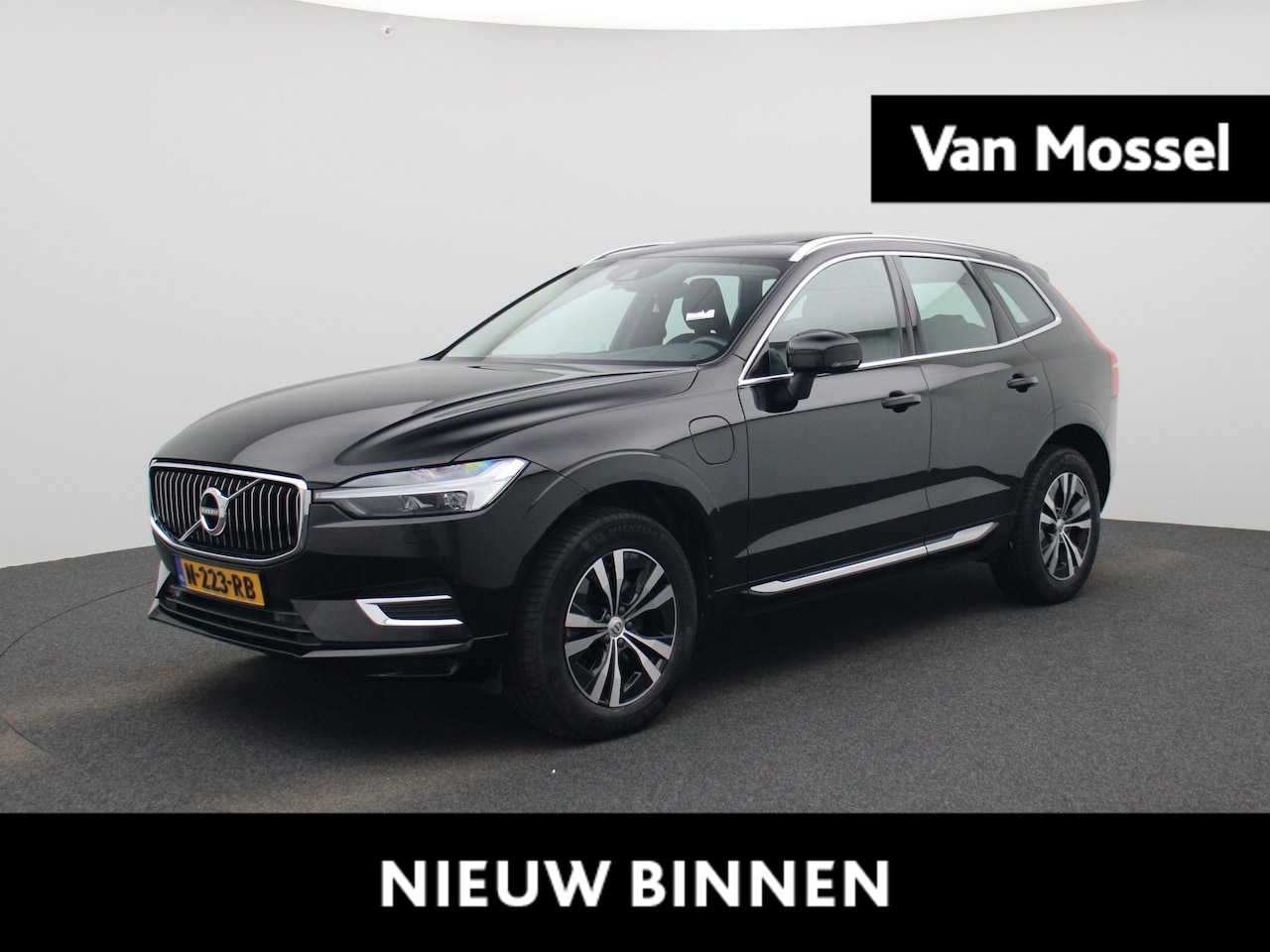 Volvo XC60 - 2.0 Recharge T6 AWD Business Pro | Automaat | Panoramadak | Stoel + Stuurverwarming | Harm - AutoWereld.nl