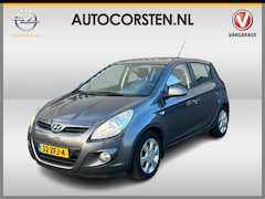 Hyundai i20 - 1.2I Airco Pdc Edition 15" Isofix Bluetooth Carkitt Lmv Origineel Nederlandse Auto 2de Eig
