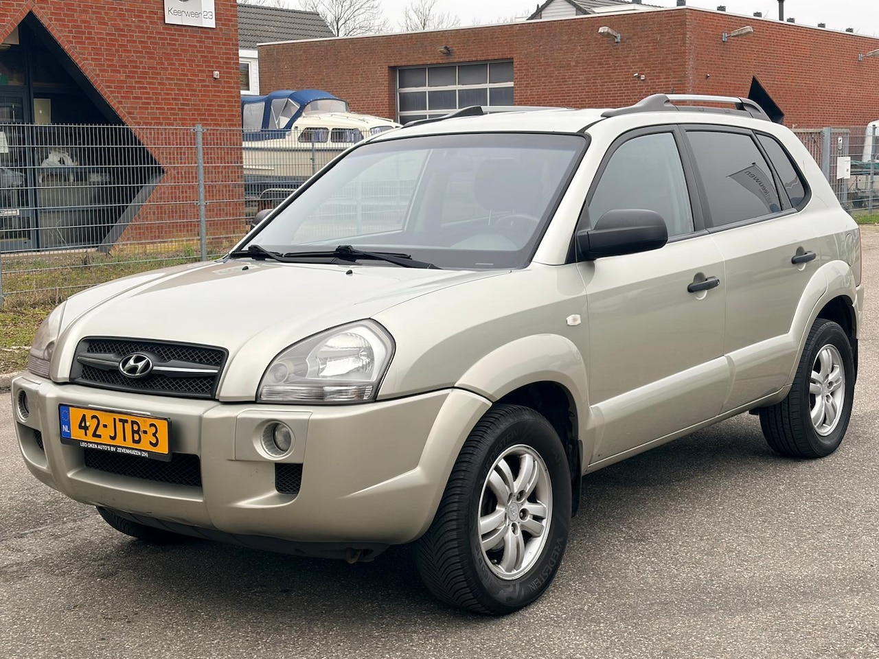 Hyundai Tucson - 2.0i Dynamic Executive 2.0i Dynamic Executive - AutoWereld.nl