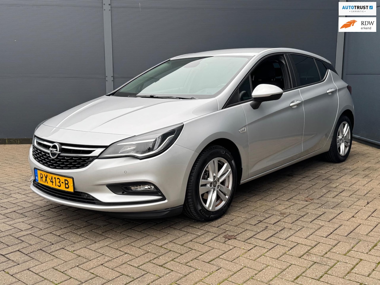 Opel Astra - 1.0 Innovation / Automaat / Navi / Pdc - AutoWereld.nl