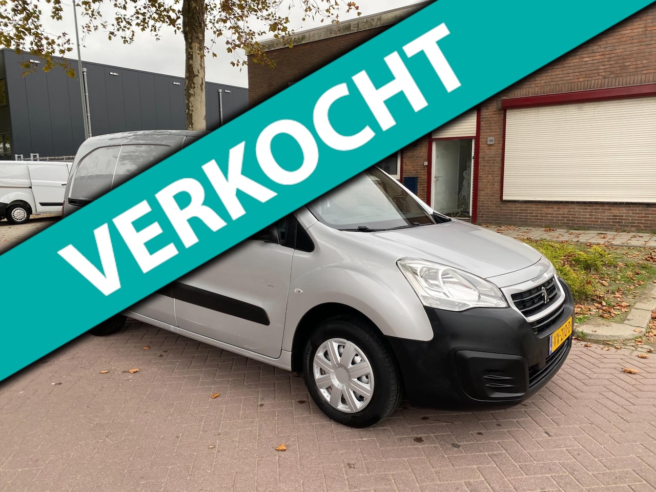 Peugeot Partner - 120 1.6 HDi * 143.751 KM NAP * Airco * 1e Eigenaar * 2016 * Euro5 * APK 31-5-2026 * Elek r - AutoWereld.nl