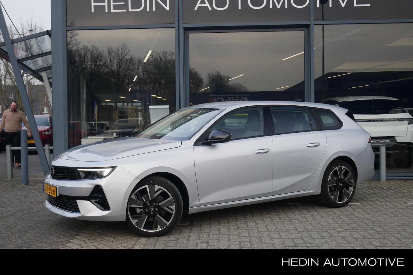 Opel Astra Electric - 54 kWh Edition Lichtmetalen velgen 18'' | Apple Carplay / Android Auto | Parkeercensoren v - AutoWereld.nl
