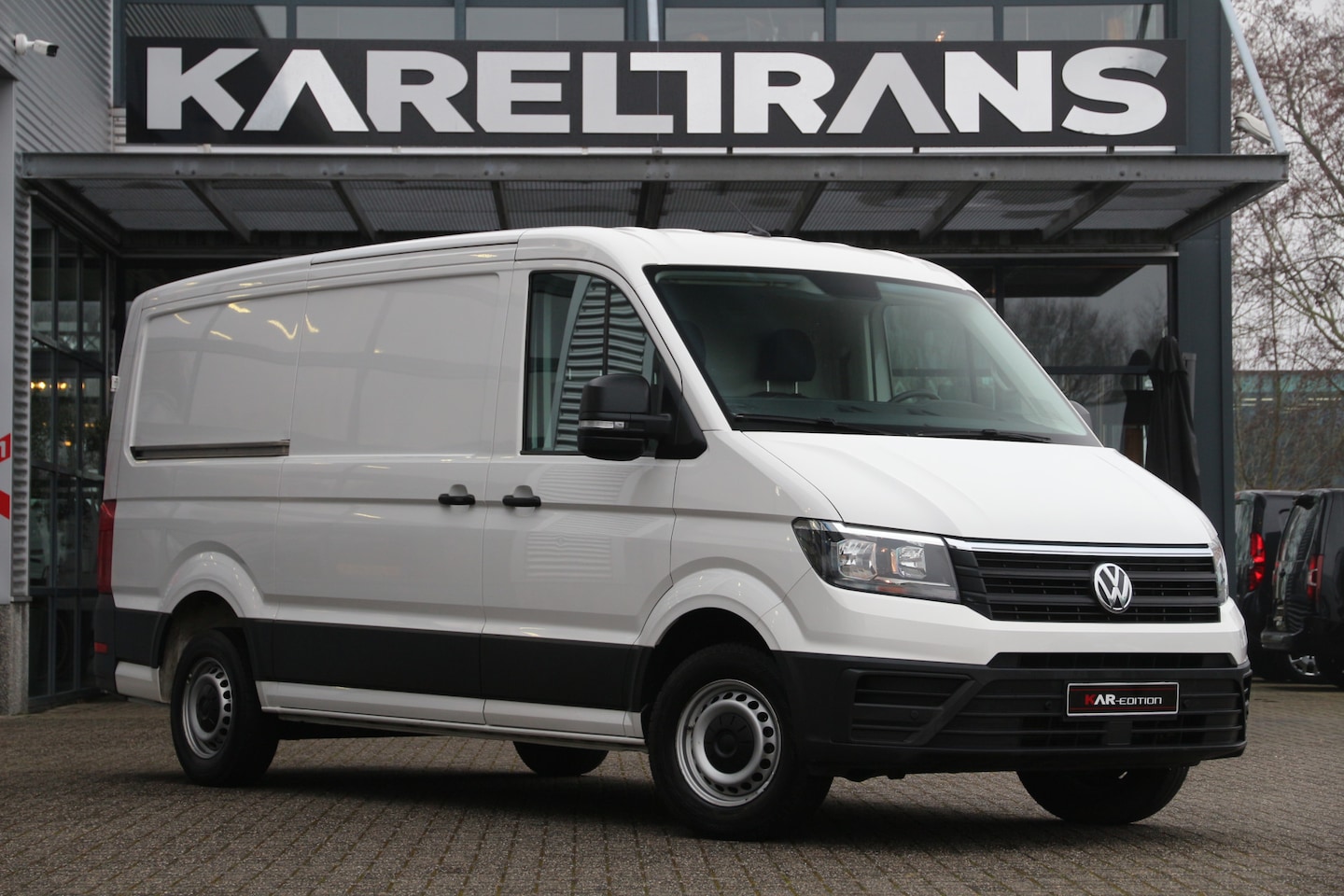 Volkswagen Crafter - 2.0 TDI 140 | Aut. | 2x Schuifdeur | Standkachel | Camera | Airco.. - AutoWereld.nl
