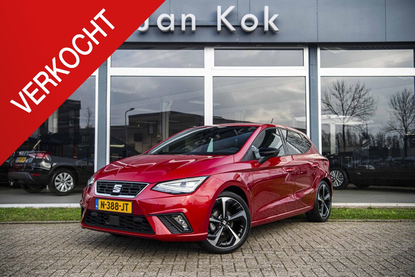 SEAT Ibiza - 1.0 TSi 95 pk FR Business Intense | 18" | Alcantara | Virtual Cockpit | Stoelverwarming - AutoWereld.nl