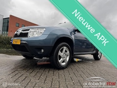 Dacia Duster - 1.6 Lauréat 2wd/TREKHAAK/AIRCO/ELEKTR.RAMEN/NAP