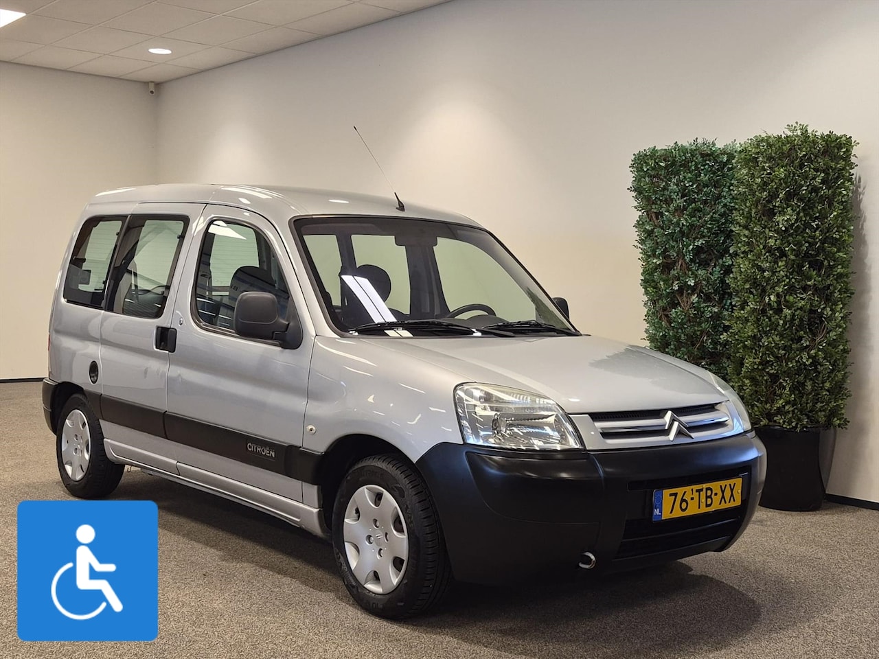 Citroën Berlingo - Rolstoelauto 3+1 Airco - AutoWereld.nl