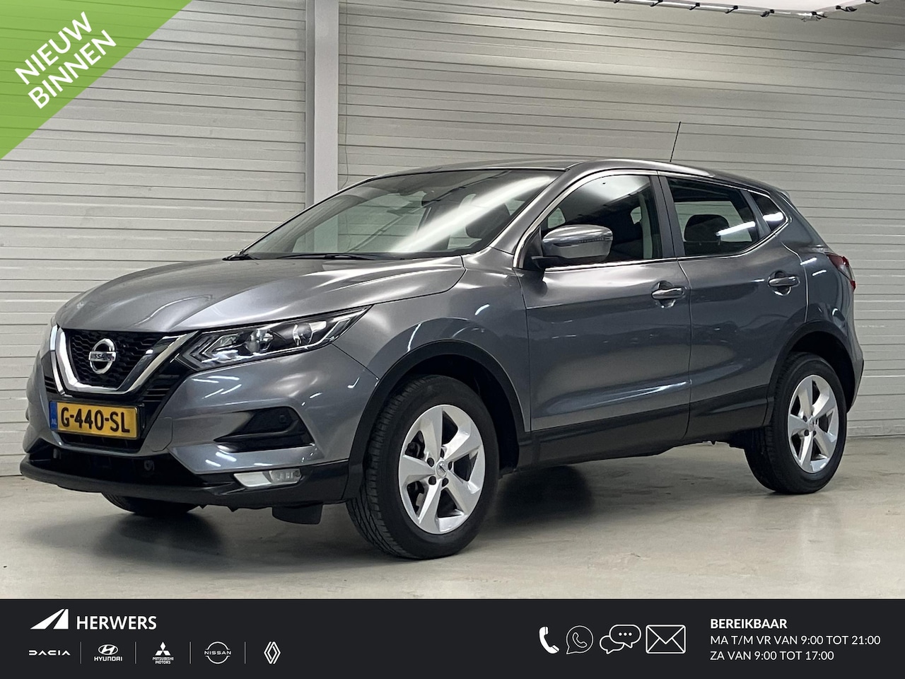 Nissan Qashqai - 1.3 DIG-T Acenta / Eerste Eigenaar / Dealer Onderhouden / Trekhaak 1500 KG / Camera / Appl - AutoWereld.nl