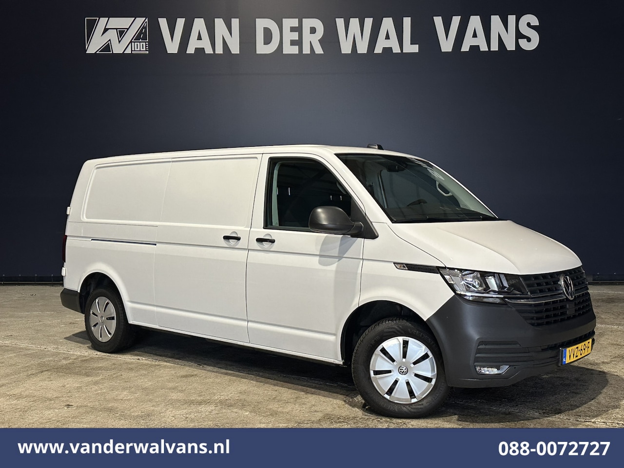 Volkswagen Transporter - 2.0 TDI 150pk L2H1 Euro6 Airco | Navigatie | Apple Carplay | Cruisecontrol Trekhaak, Andro - AutoWereld.nl
